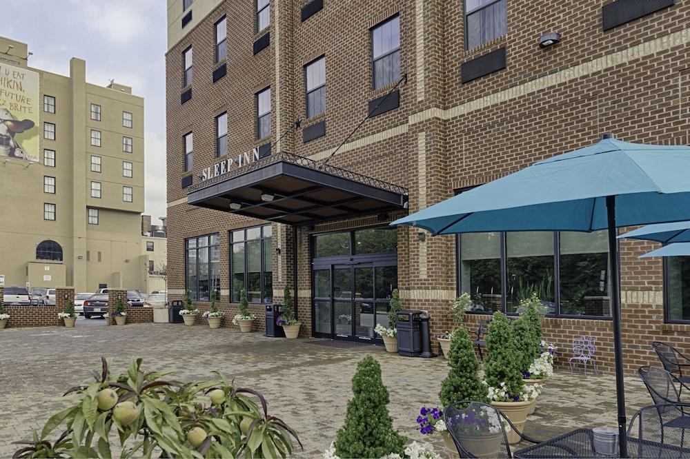 Sleep Inn & Suites Downtown Inner Harbor Baltimore Bagian luar foto