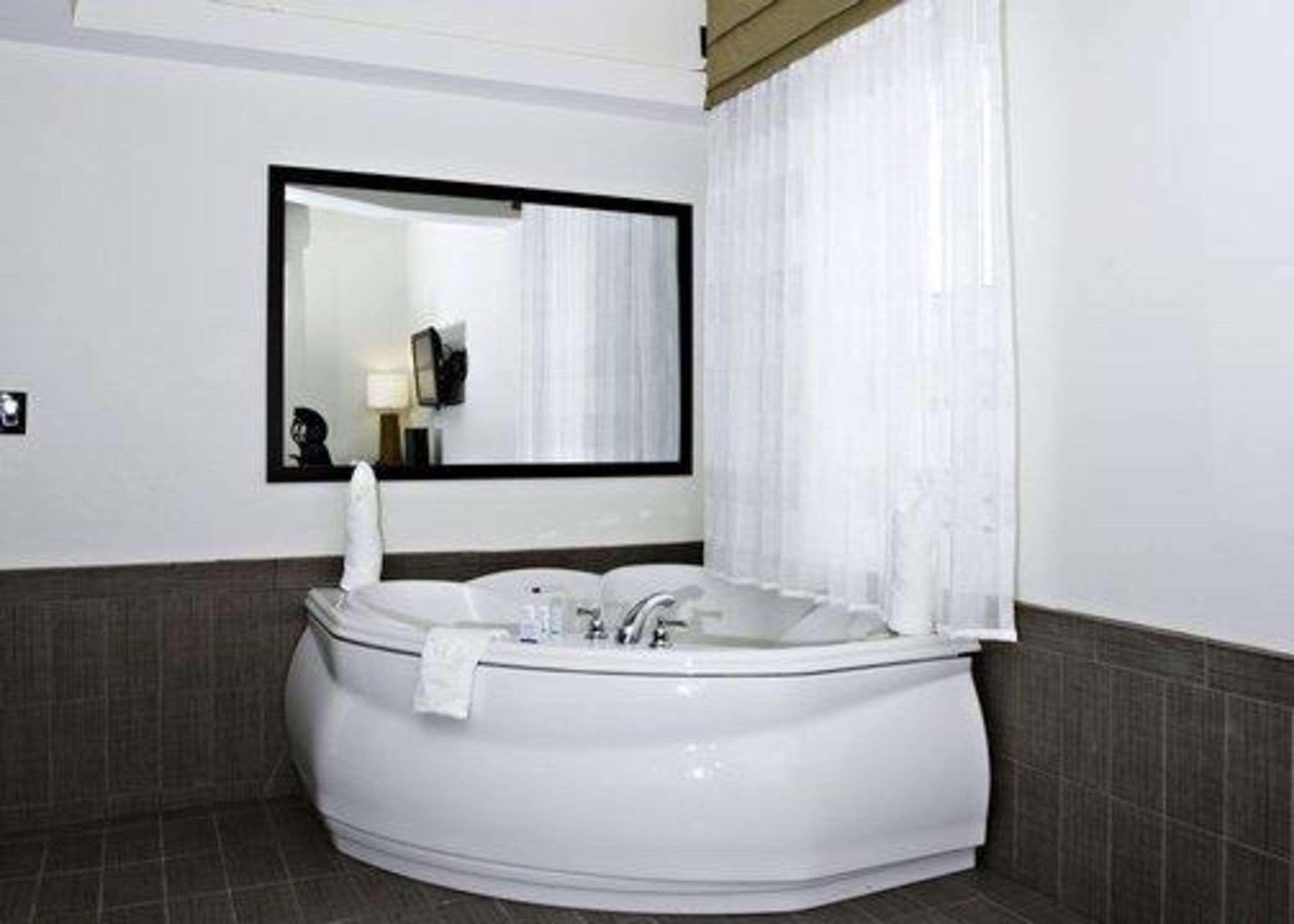 Sleep Inn & Suites Downtown Inner Harbor Baltimore Bagian luar foto