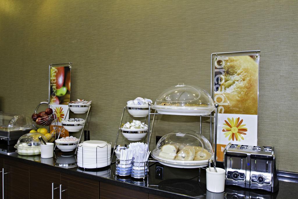 Sleep Inn & Suites Downtown Inner Harbor Baltimore Bagian luar foto