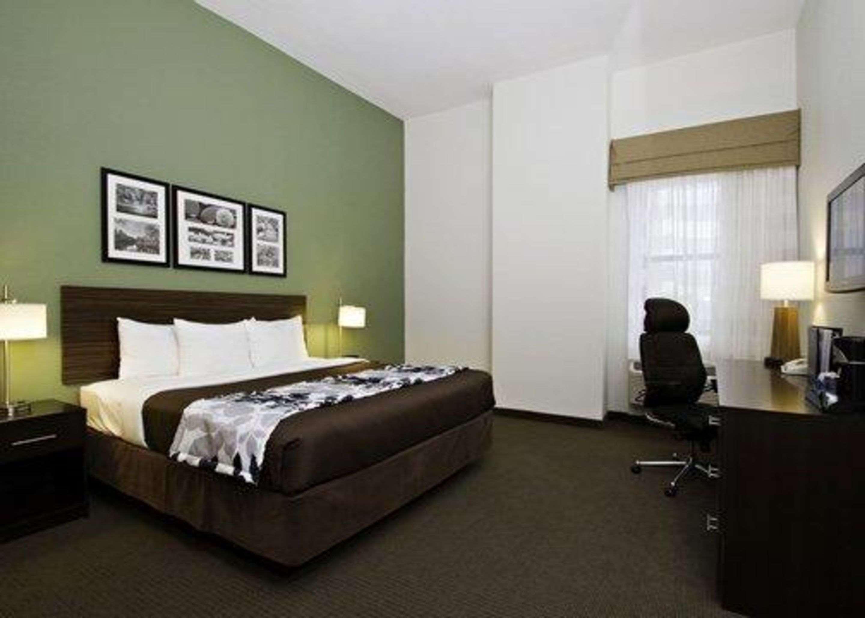 Sleep Inn & Suites Downtown Inner Harbor Baltimore Bagian luar foto