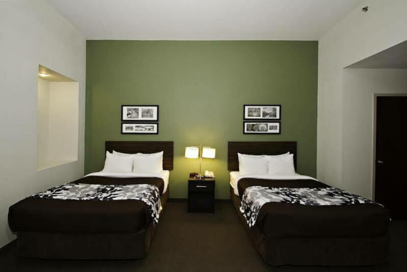 Sleep Inn & Suites Downtown Inner Harbor Baltimore Bagian luar foto